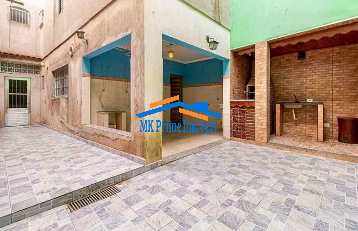 Sobrado à venda com 3 quartos, 200m² - Foto 24