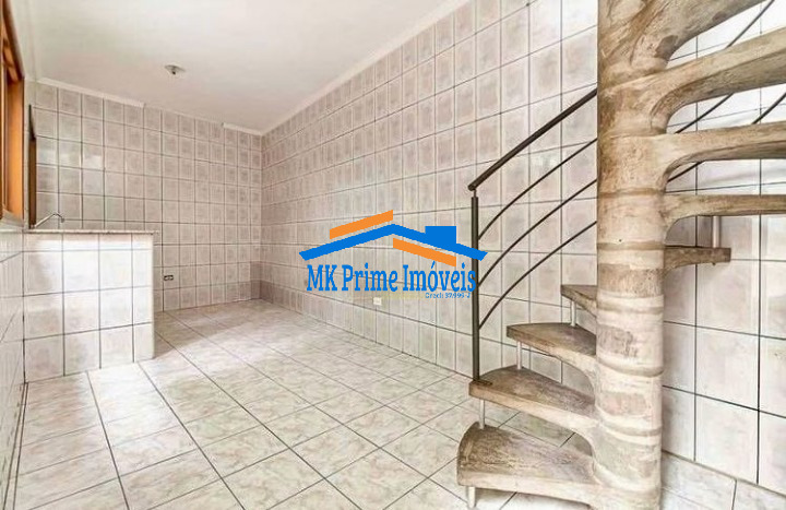 Sobrado à venda com 3 quartos, 200m² - Foto 11