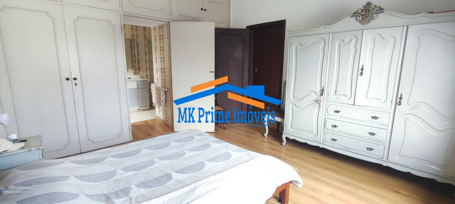 Casa de Condomínio à venda com 4 quartos, 350m² - Foto 17