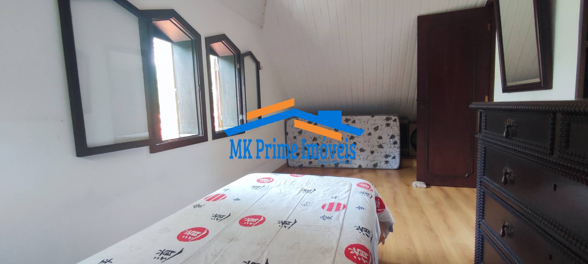 Casa de Condomínio à venda com 4 quartos, 350m² - Foto 28