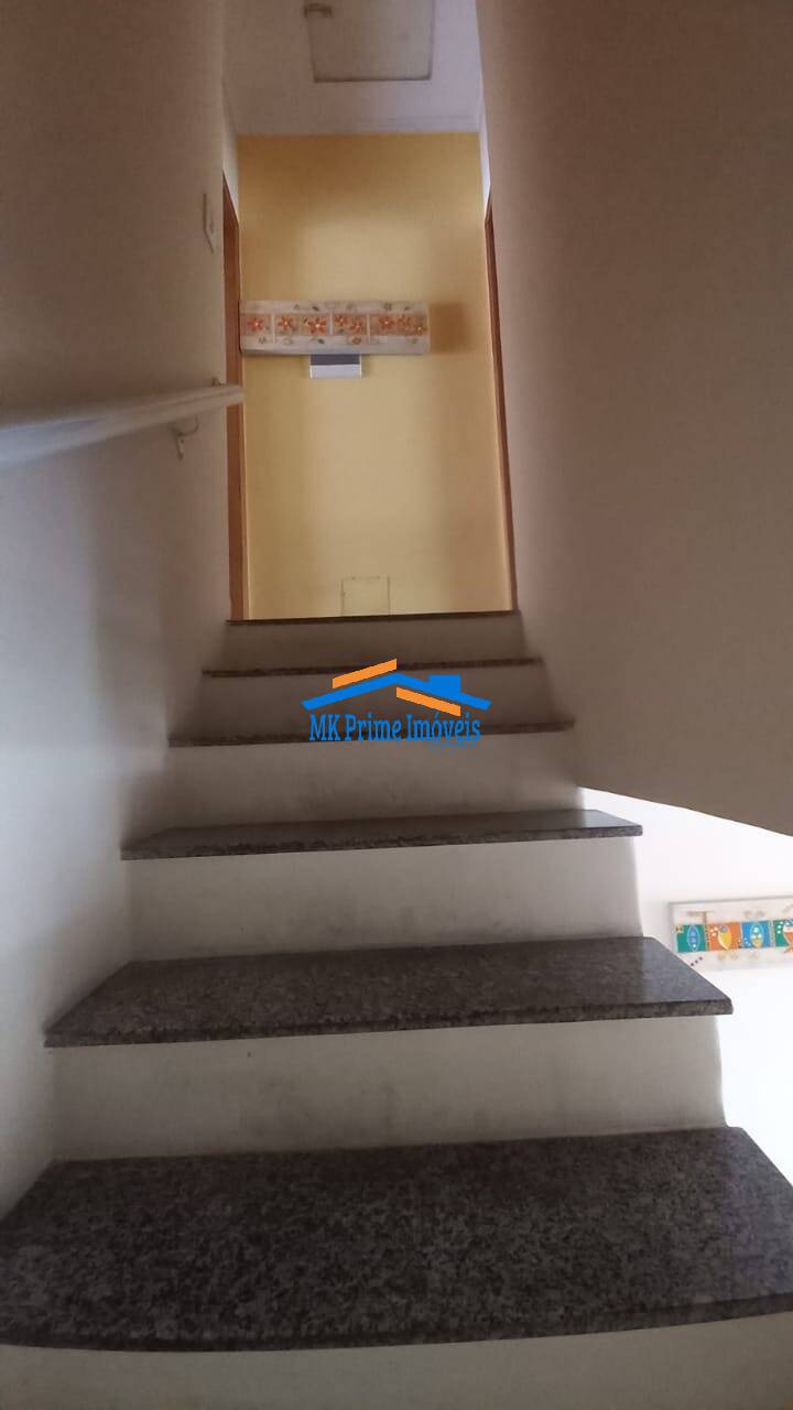 Sobrado à venda com 2 quartos, 60m² - Foto 9