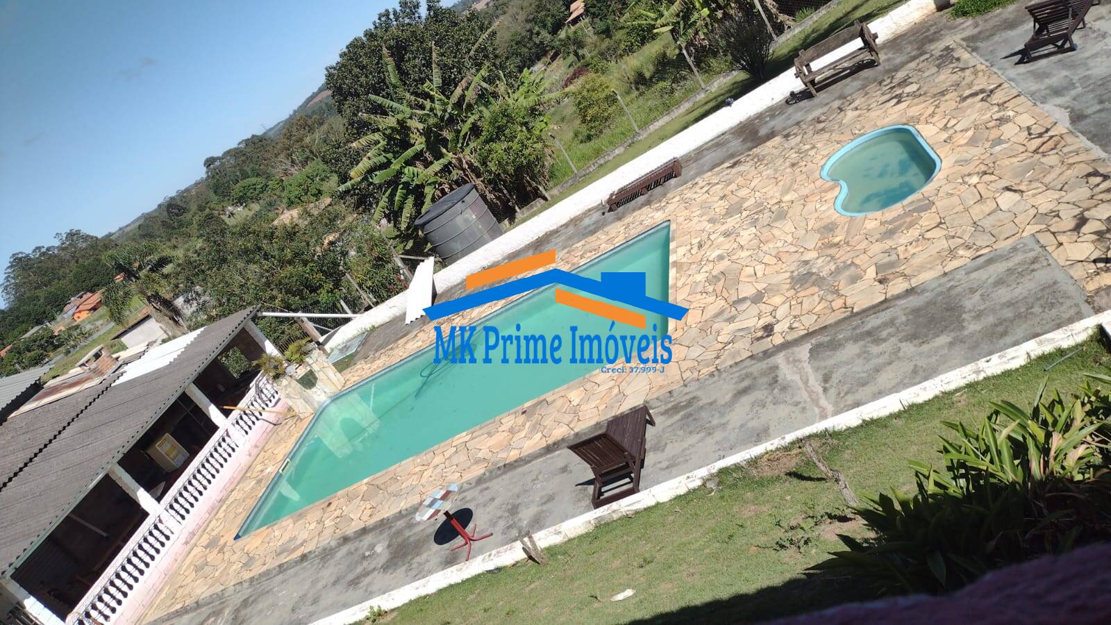 Chácara à venda com 7 quartos, 360m² - Foto 3