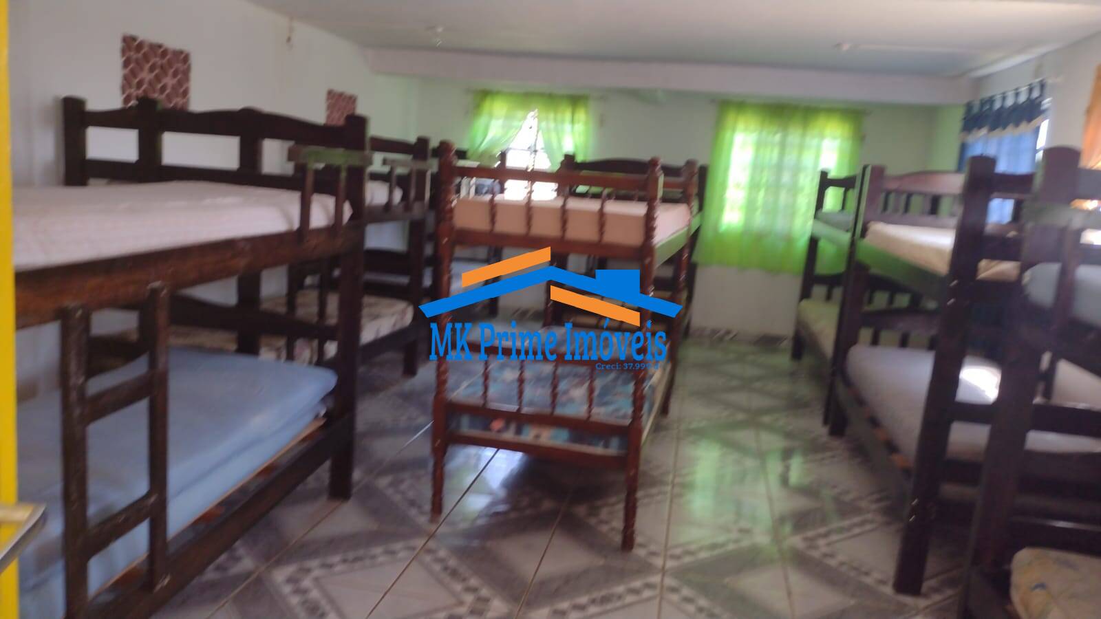 Chácara à venda com 7 quartos, 360m² - Foto 8