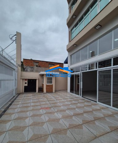 Prédio Inteiro para alugar, 594m² - Foto 2