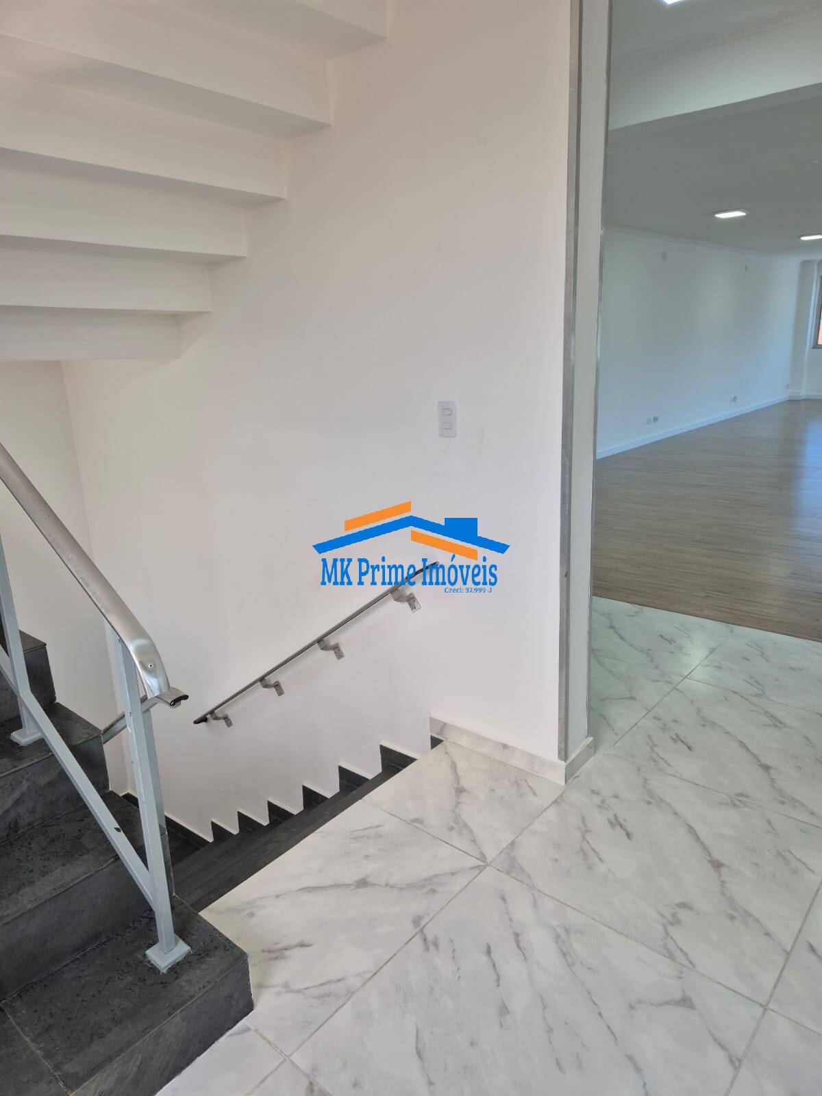 Prédio Inteiro para alugar, 594m² - Foto 9