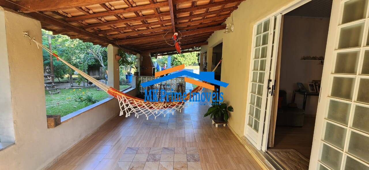 Chácara à venda com 4 quartos, 200m² - Foto 15