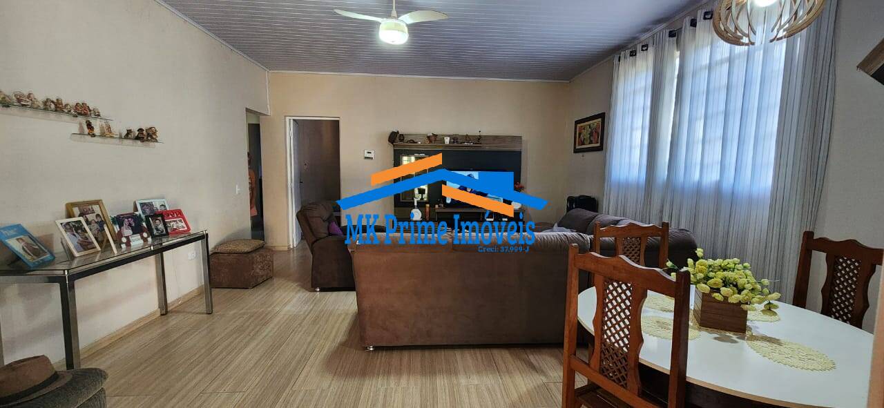 Chácara à venda com 4 quartos, 200m² - Foto 21