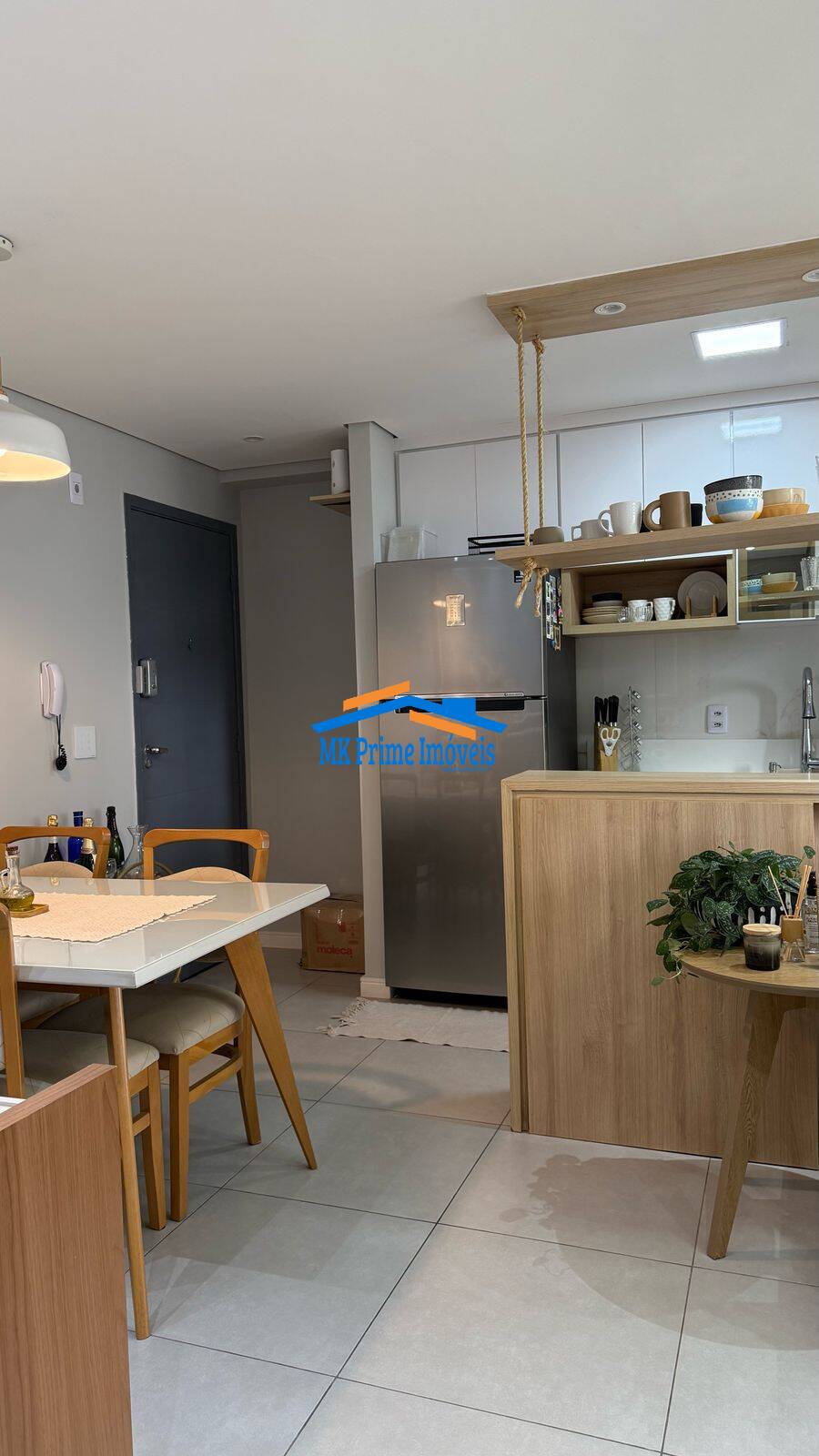 Apartamento à venda com 2 quartos, 56m² - Foto 2