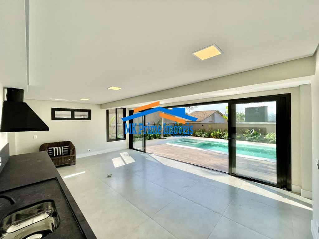Casa de Condomínio à venda com 4 quartos, 484m² - Foto 2