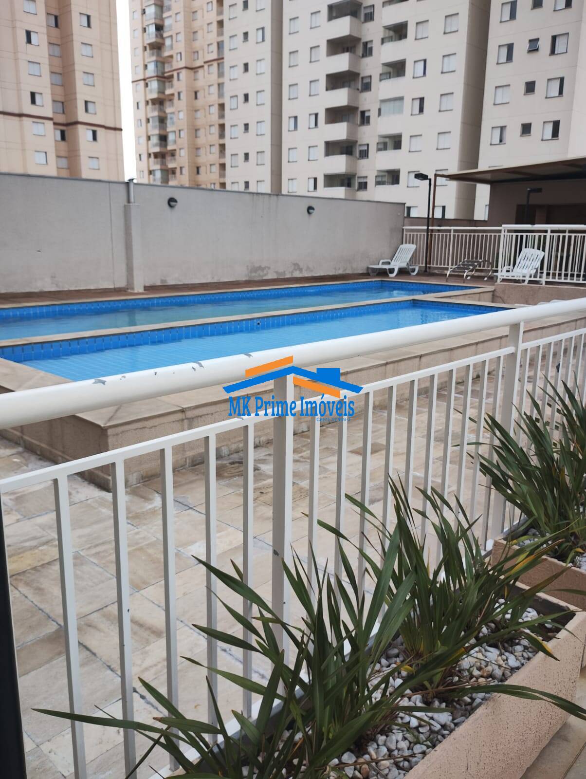 Apartamento à venda com 2 quartos, 45m² - Foto 1