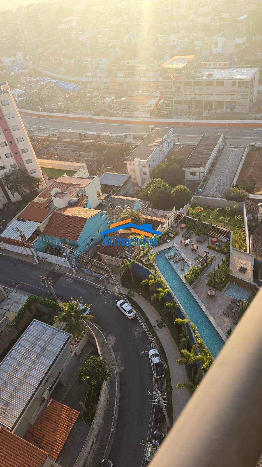 Apartamento à venda com 1 quarto, 61m² - Foto 7