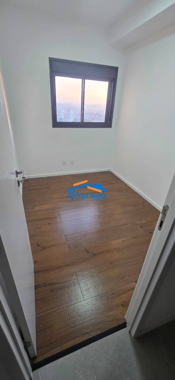 Apartamento à venda com 1 quarto, 61m² - Foto 4