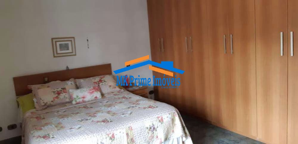 Sobrado à venda com 3 quartos, 234m² - Foto 9