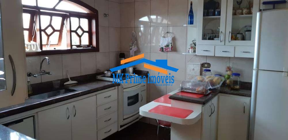 Sobrado à venda com 3 quartos, 234m² - Foto 12