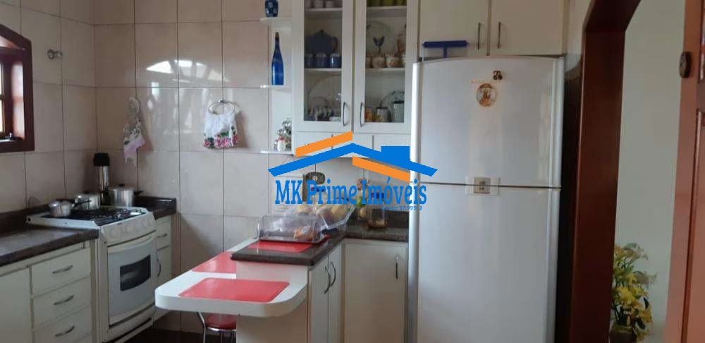 Sobrado à venda com 3 quartos, 234m² - Foto 14