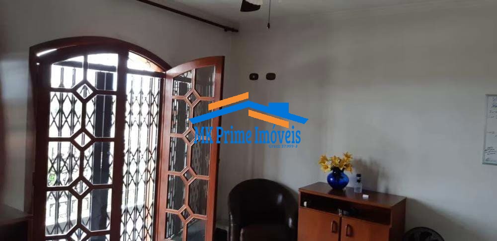 Sobrado à venda com 3 quartos, 234m² - Foto 11