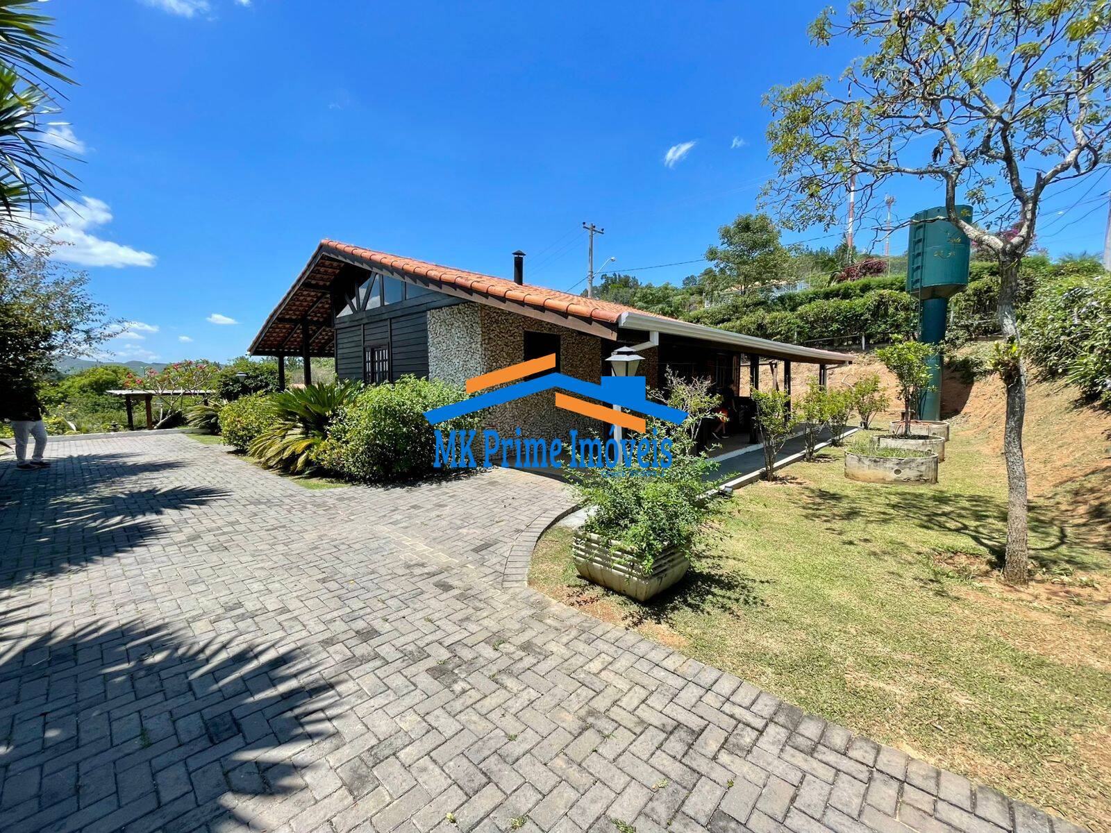 Casa de Condomínio à venda com 5 quartos, 280m² - Foto 4