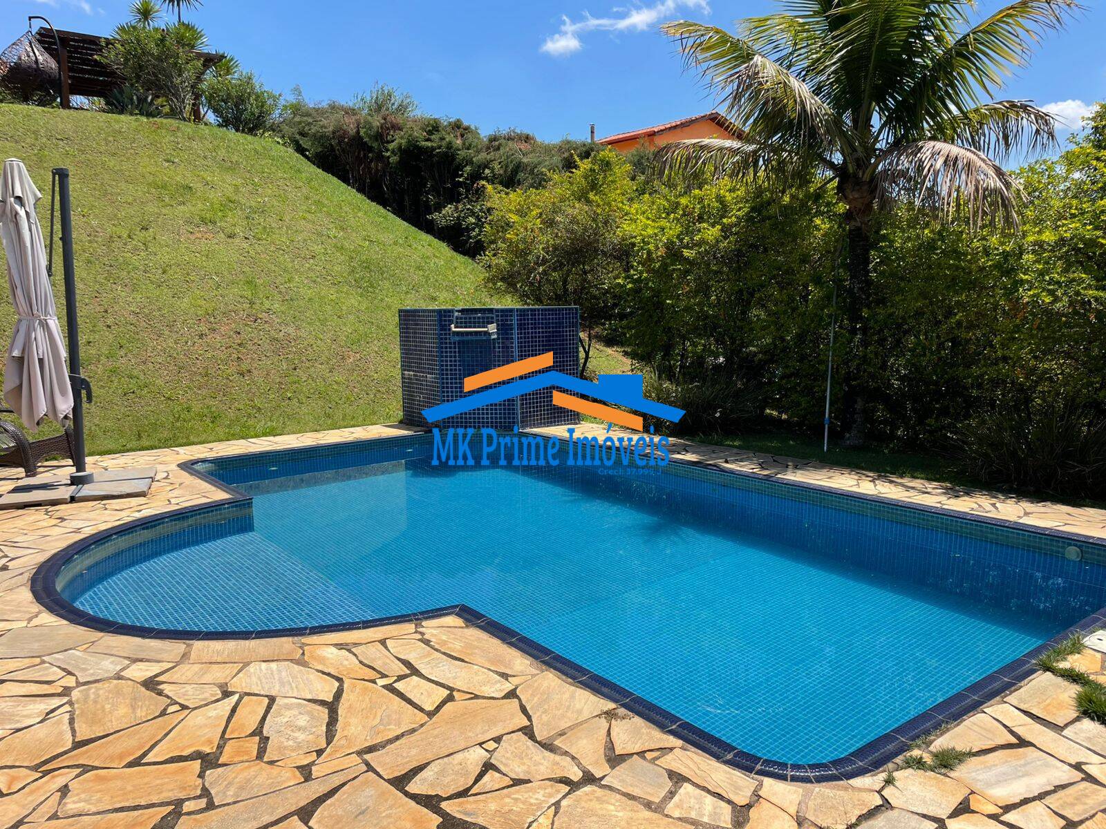 Casa de Condomínio à venda com 5 quartos, 280m² - Foto 9