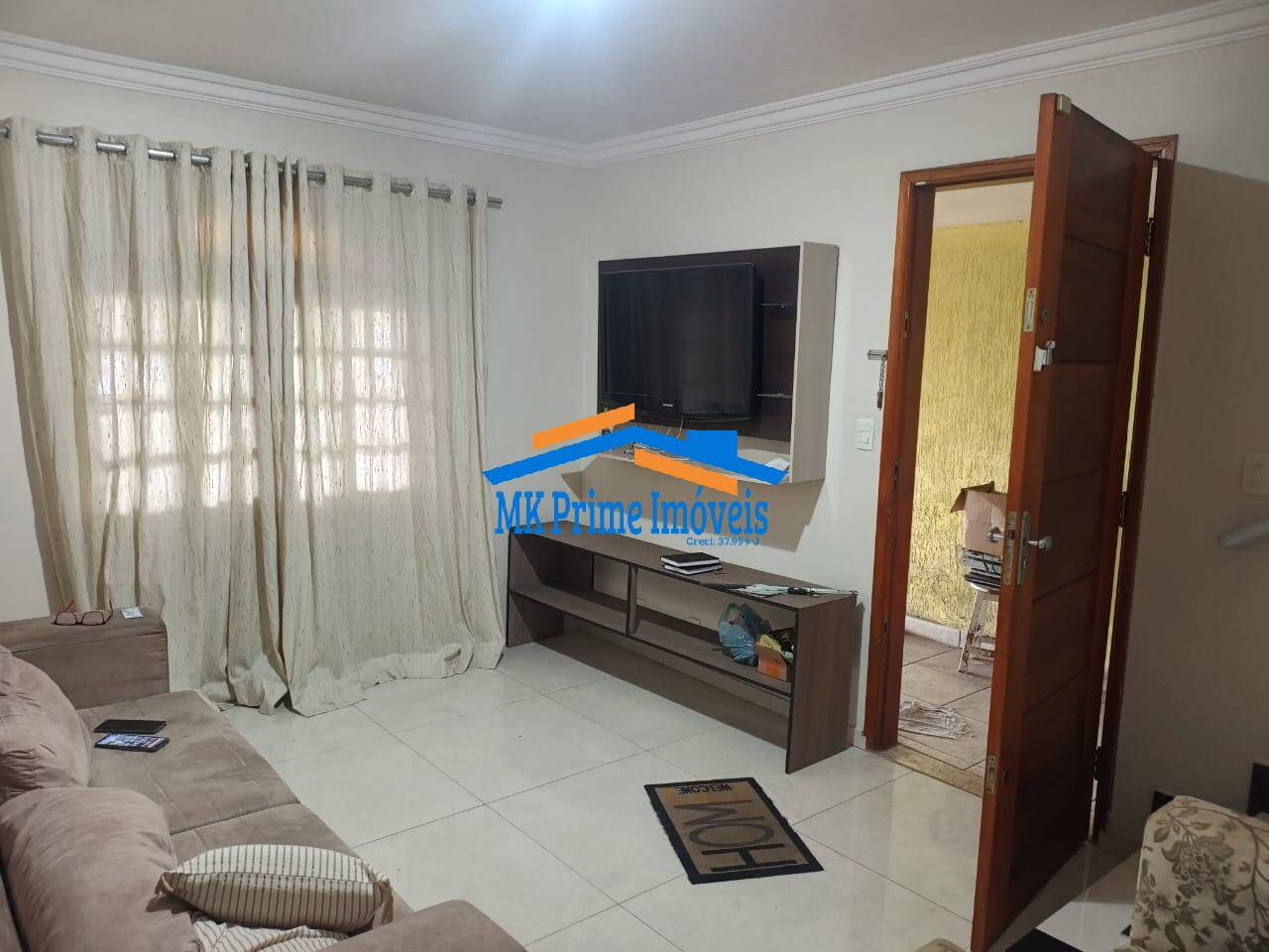 Sobrado à venda com 3 quartos, 142m² - Foto 1