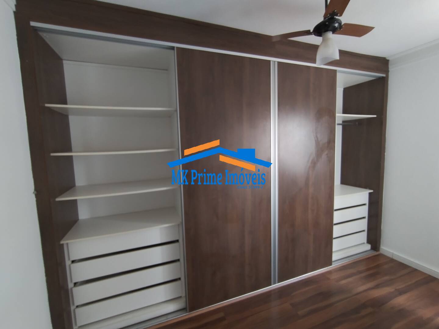 Apartamento para alugar com 2 quartos, 64m² - Foto 6