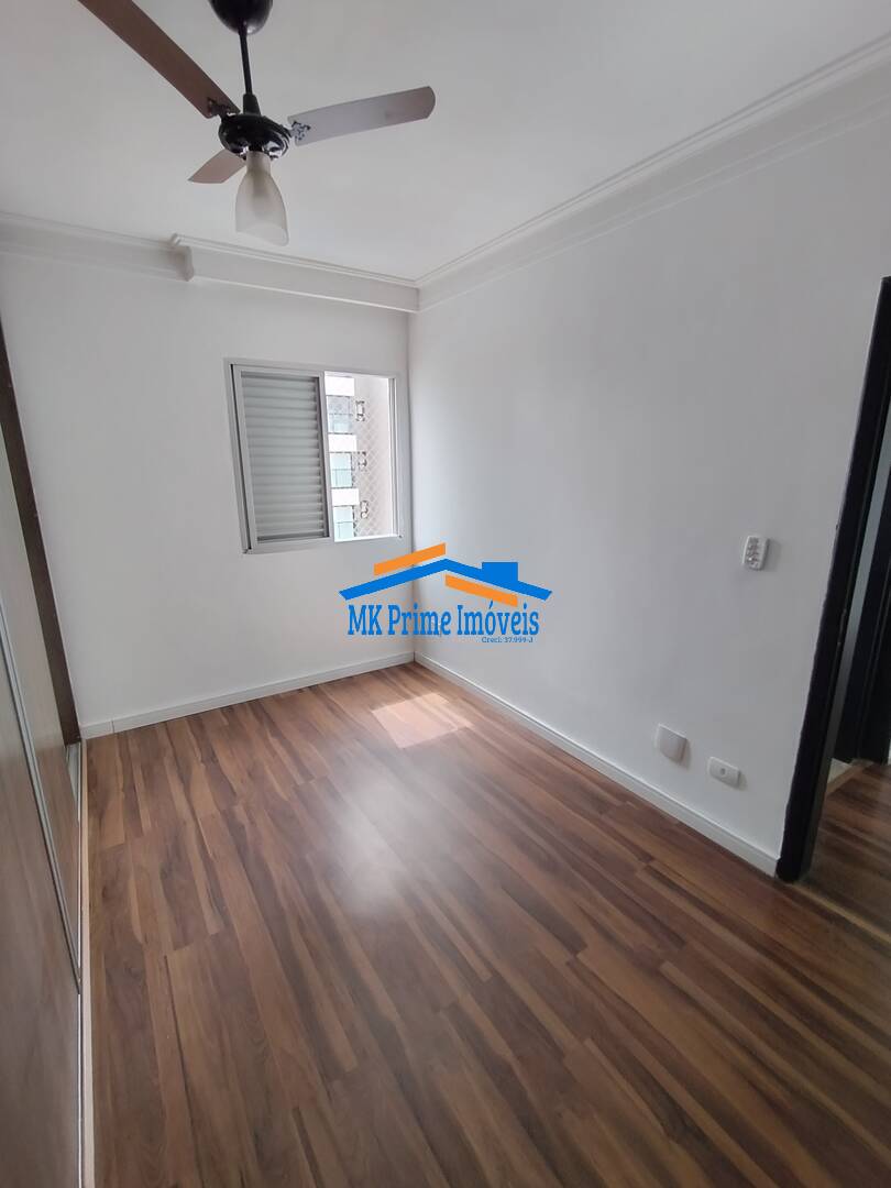 Apartamento para alugar com 2 quartos, 64m² - Foto 7