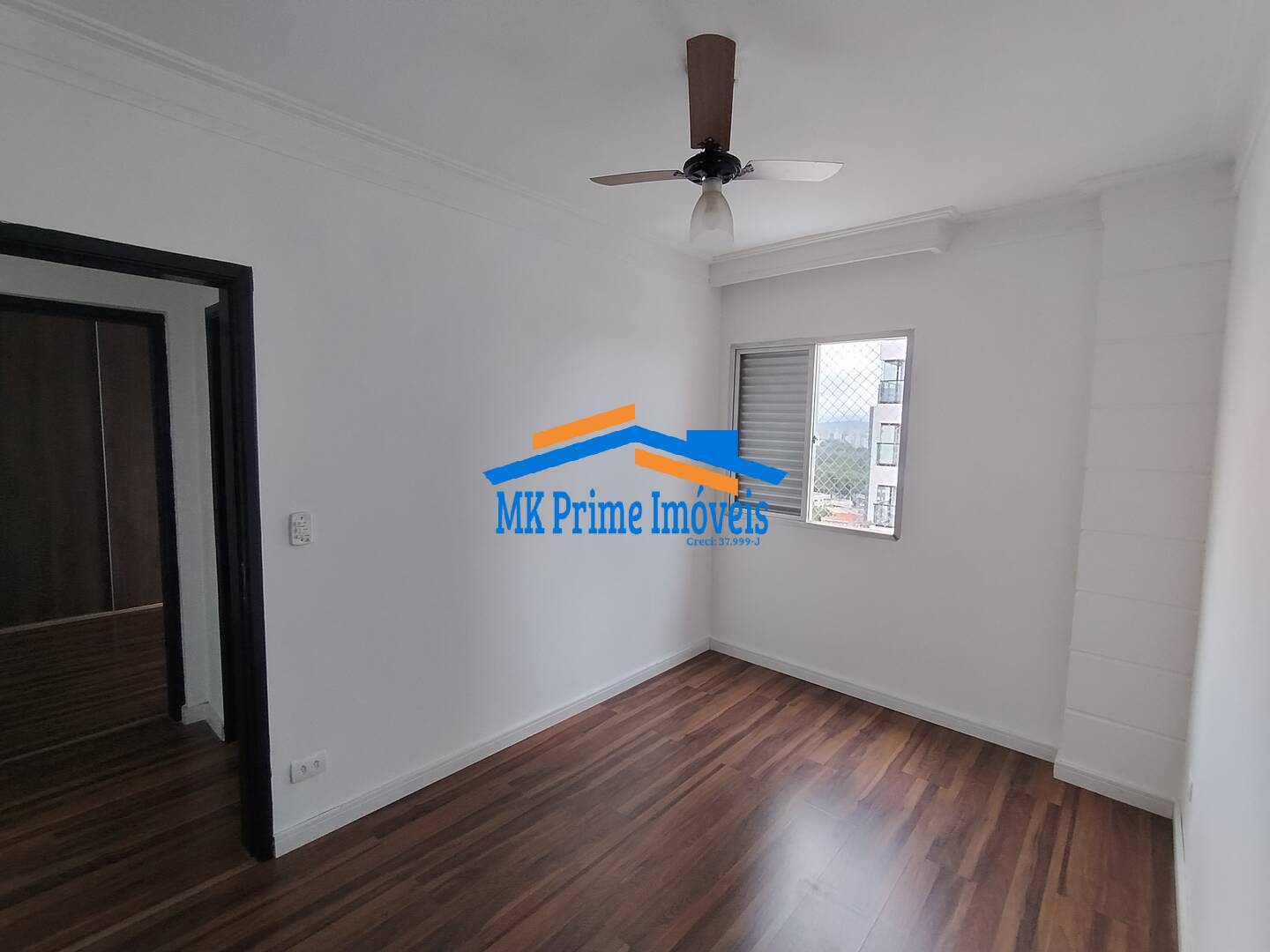Apartamento para alugar com 2 quartos, 64m² - Foto 14