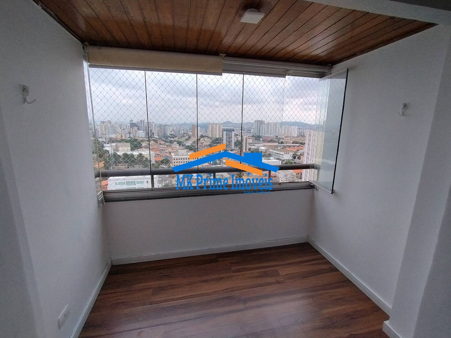Apartamento para alugar com 2 quartos, 64m² - Foto 2