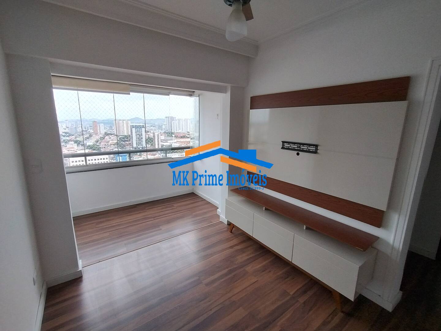 Apartamento para alugar com 2 quartos, 64m² - Foto 3