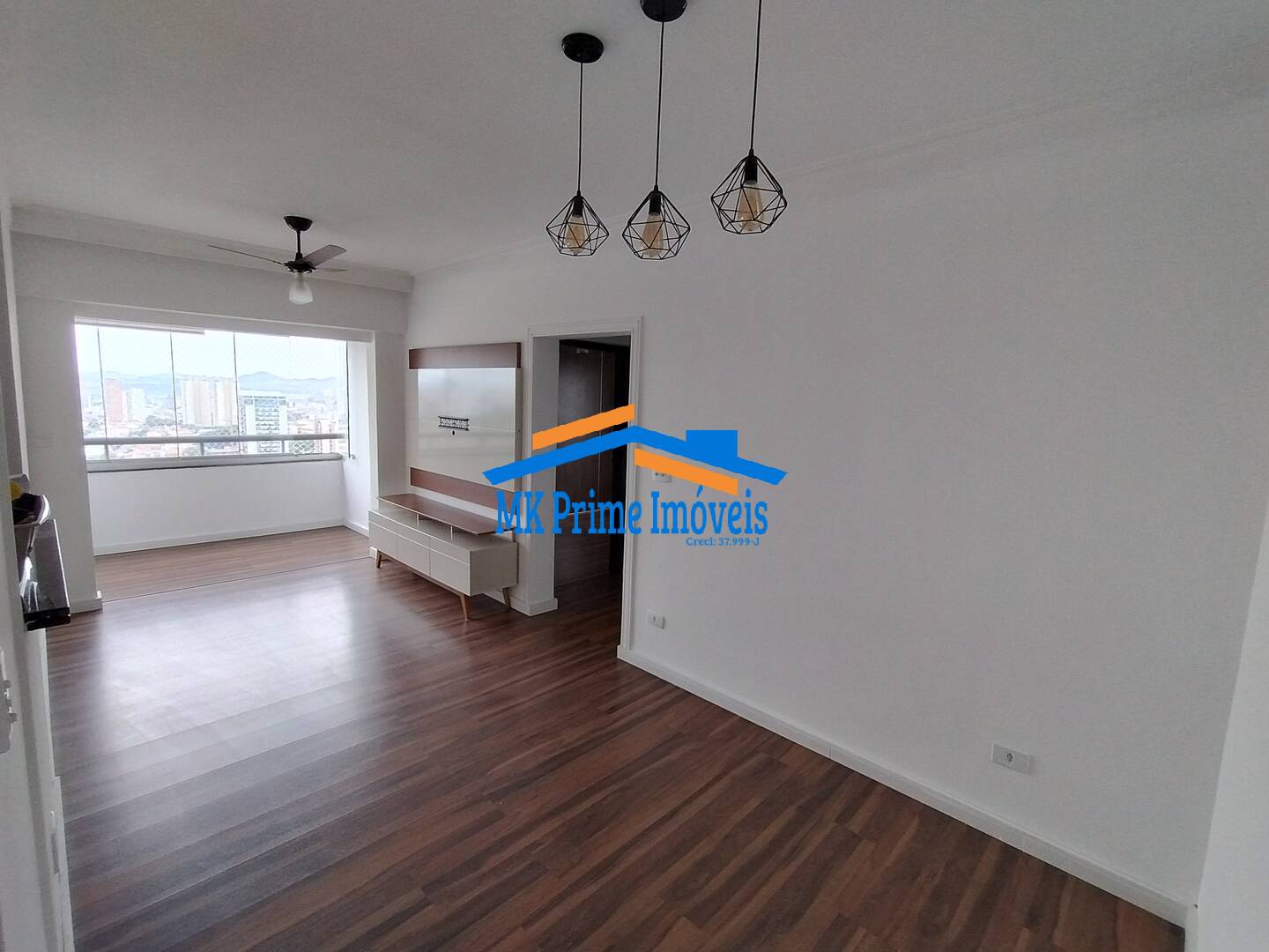 Apartamento para alugar com 2 quartos, 64m² - Foto 1