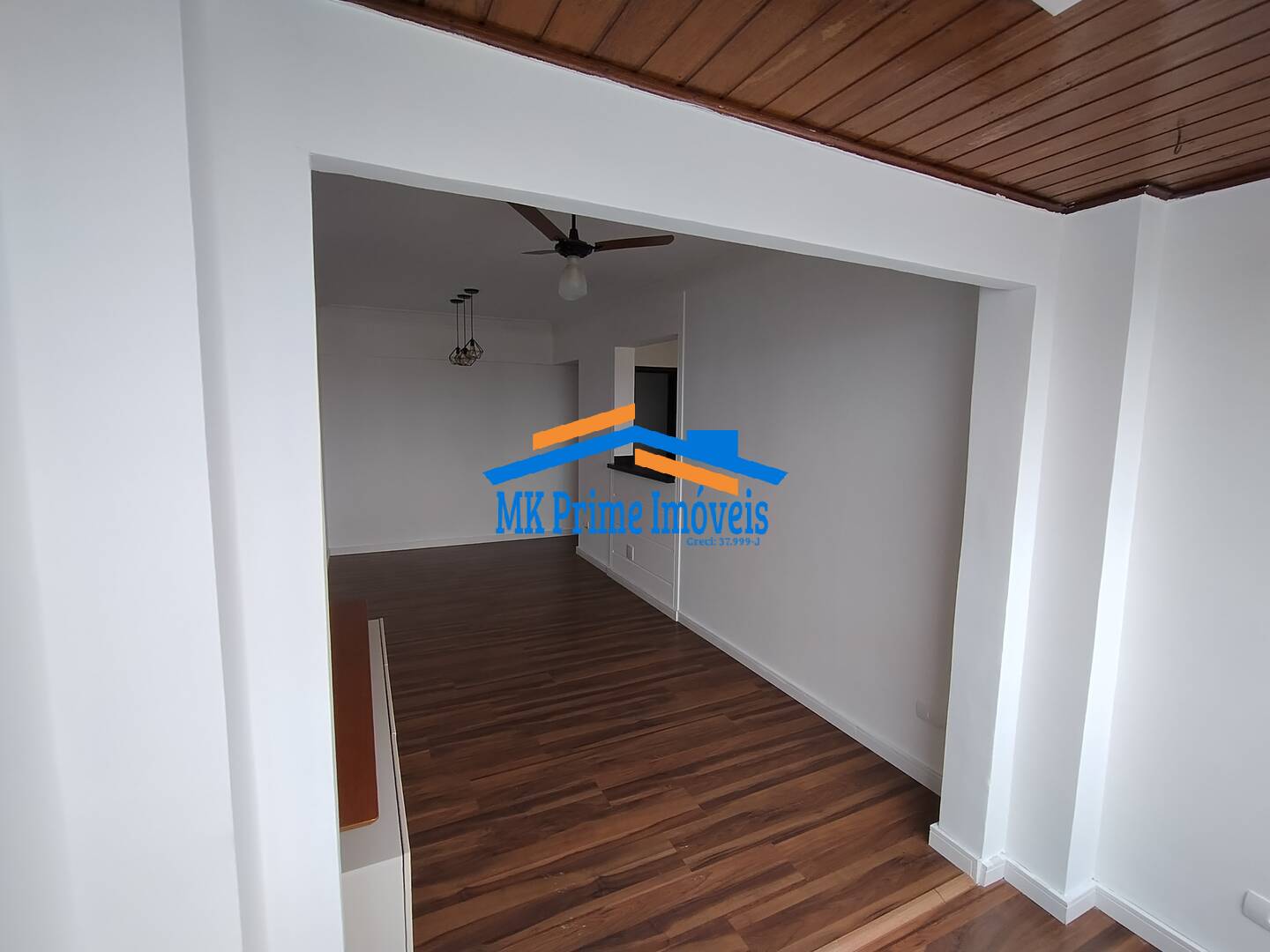 Apartamento para alugar com 2 quartos, 64m² - Foto 17