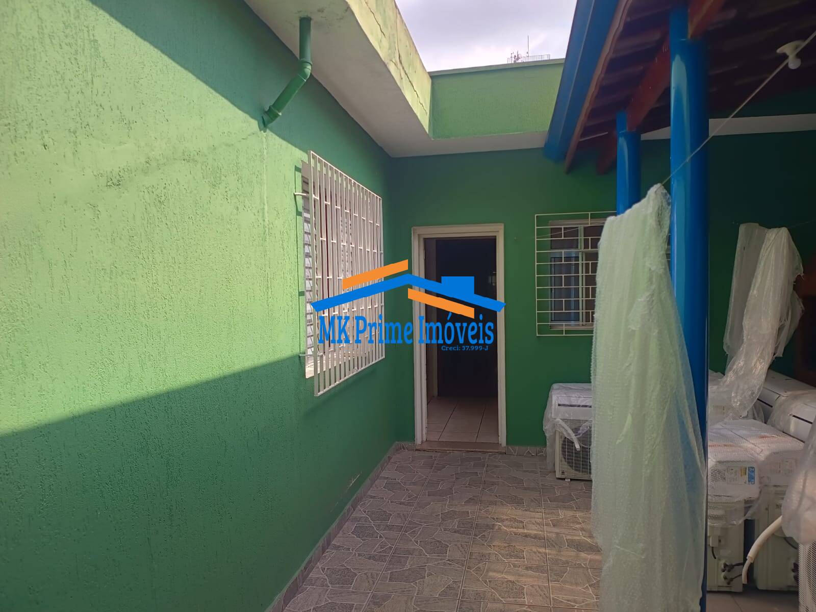 Casa à venda com 4 quartos, 375m² - Foto 4