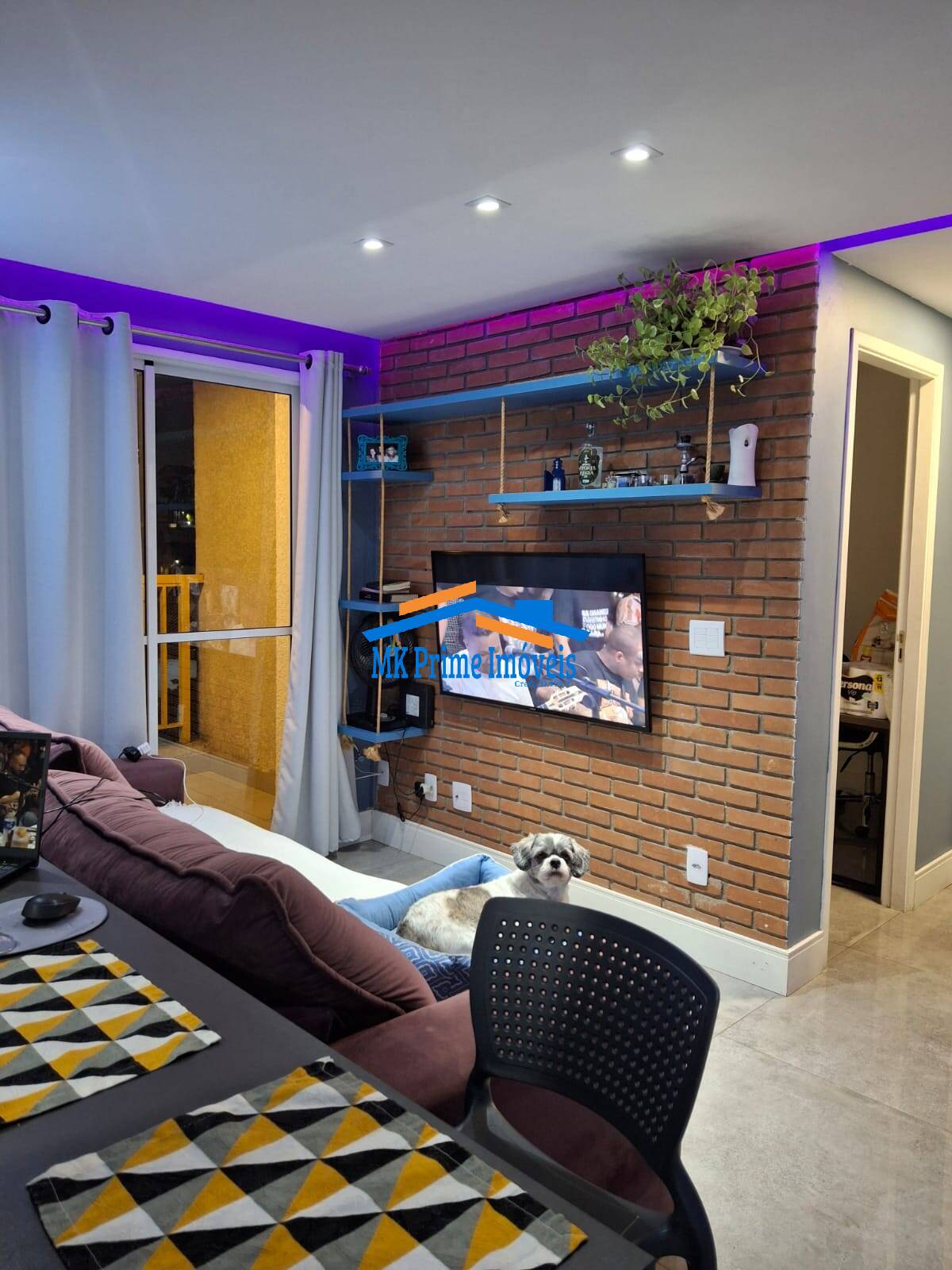 Apartamento à venda com 2 quartos, 56m² - Foto 1
