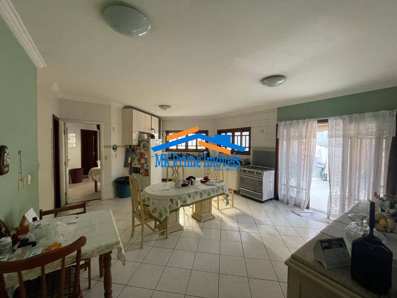 Casa de Condomínio à venda com 4 quartos, 350m² - Foto 5