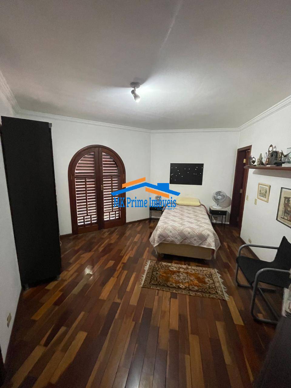 Casa de Condomínio à venda com 4 quartos, 350m² - Foto 10