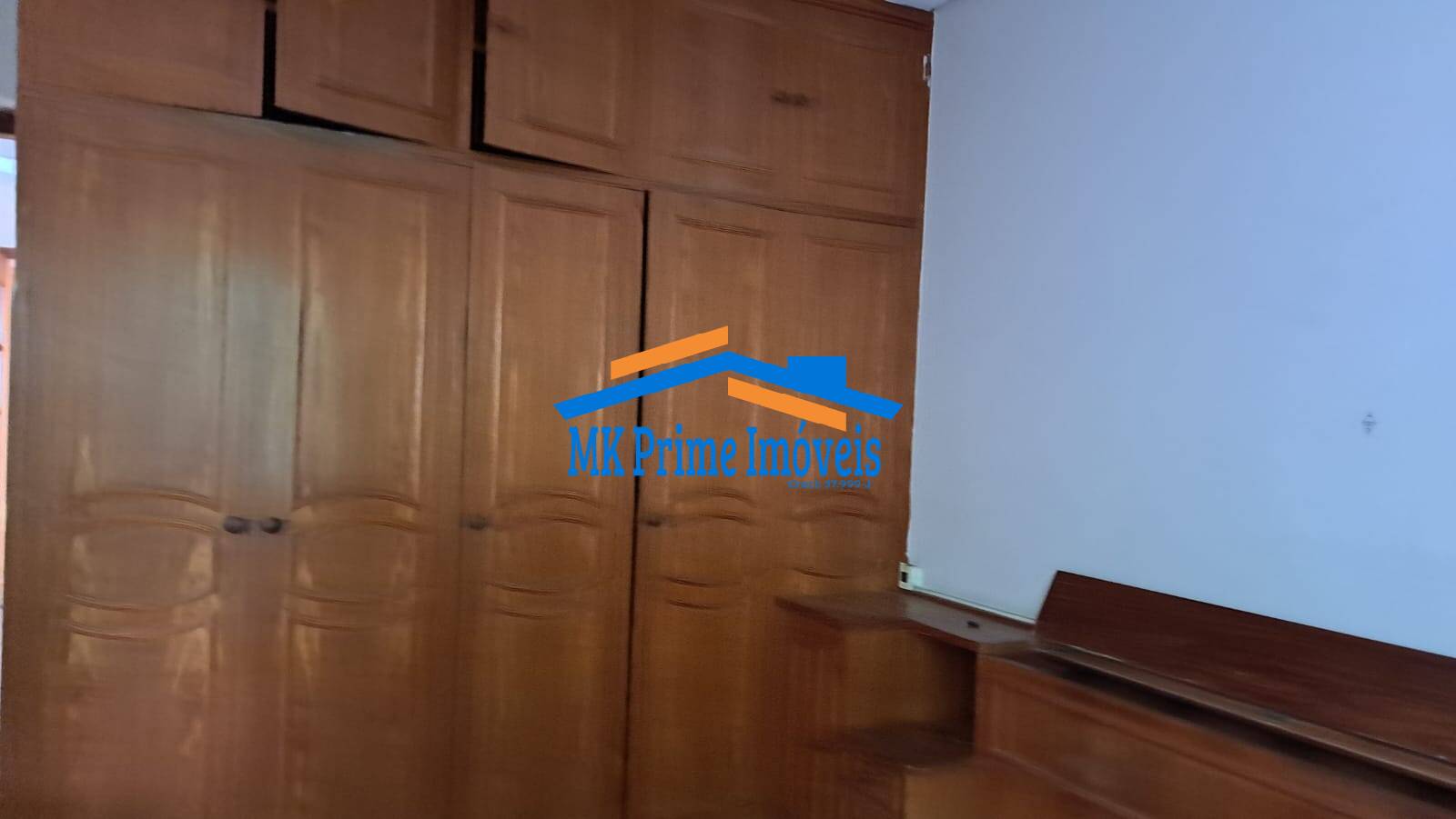 Casa para alugar com 2 quartos, 313m² - Foto 11