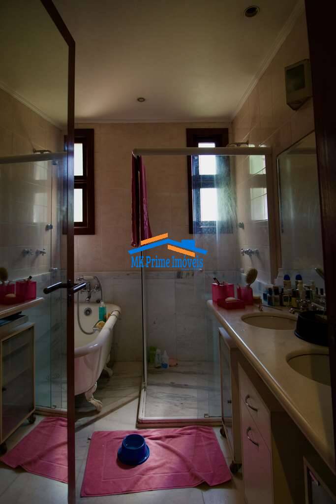 Casa de Condomínio à venda com 7 quartos, 628m² - Foto 32