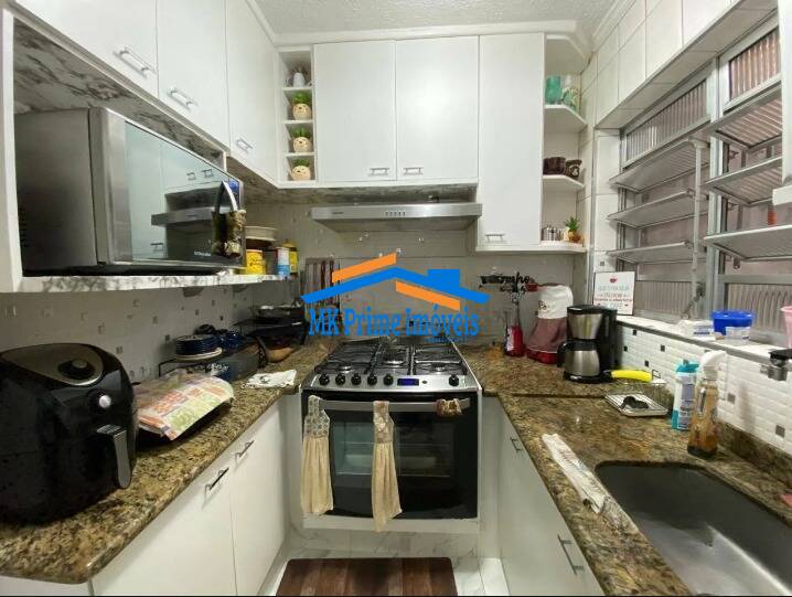 Casa à venda com 4 quartos, 140m² - Foto 9