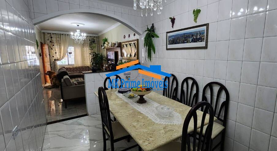 Casa à venda com 4 quartos, 140m² - Foto 7