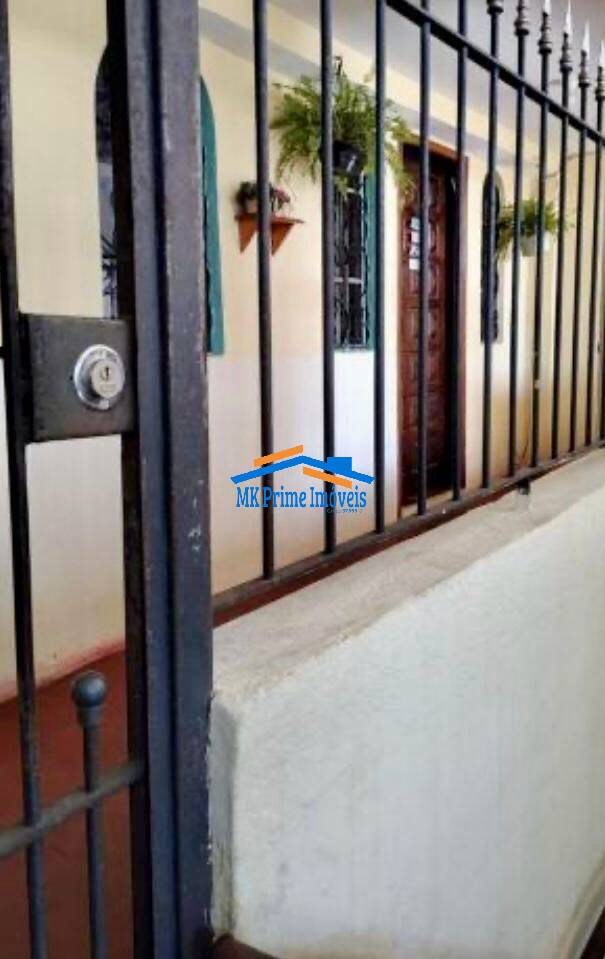 Casa à venda com 10 quartos, 345m² - Foto 9