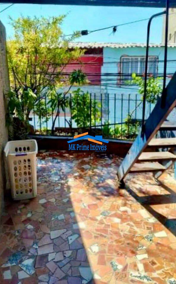 Casa à venda com 10 quartos, 345m² - Foto 2