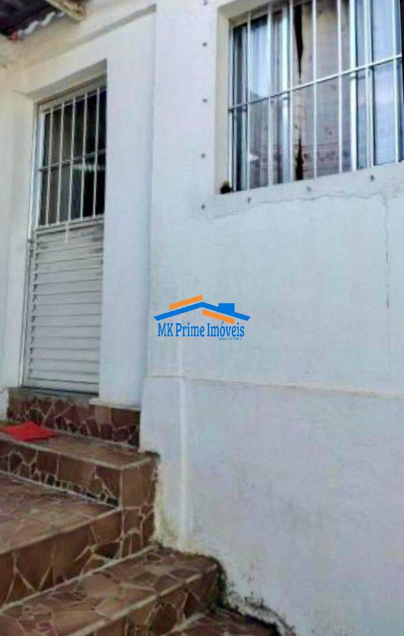 Casa à venda com 10 quartos, 345m² - Foto 11