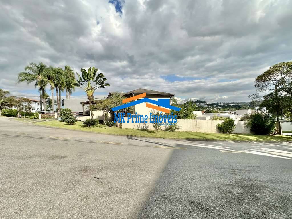 Casa de Condomínio à venda com 3 quartos, 330m² - Foto 4