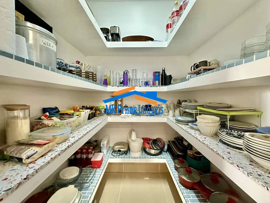 Casa de Condomínio à venda com 3 quartos, 330m² - Foto 17