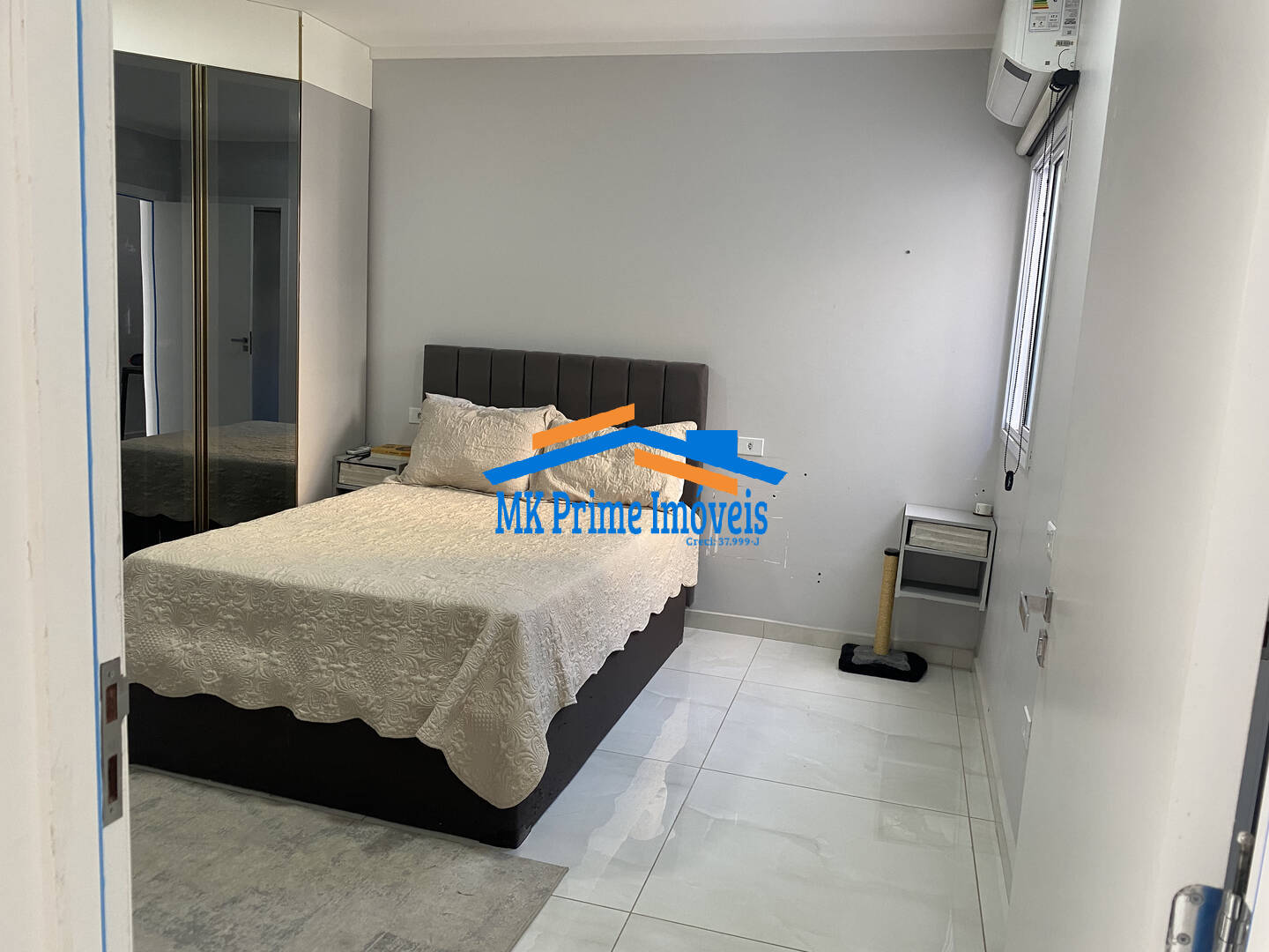 Casa à venda com 3 quartos, 180m² - Foto 8
