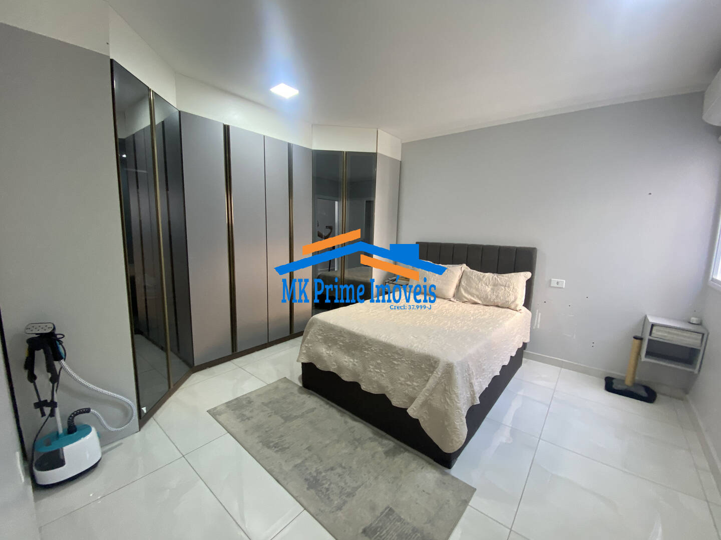 Casa à venda com 3 quartos, 180m² - Foto 9