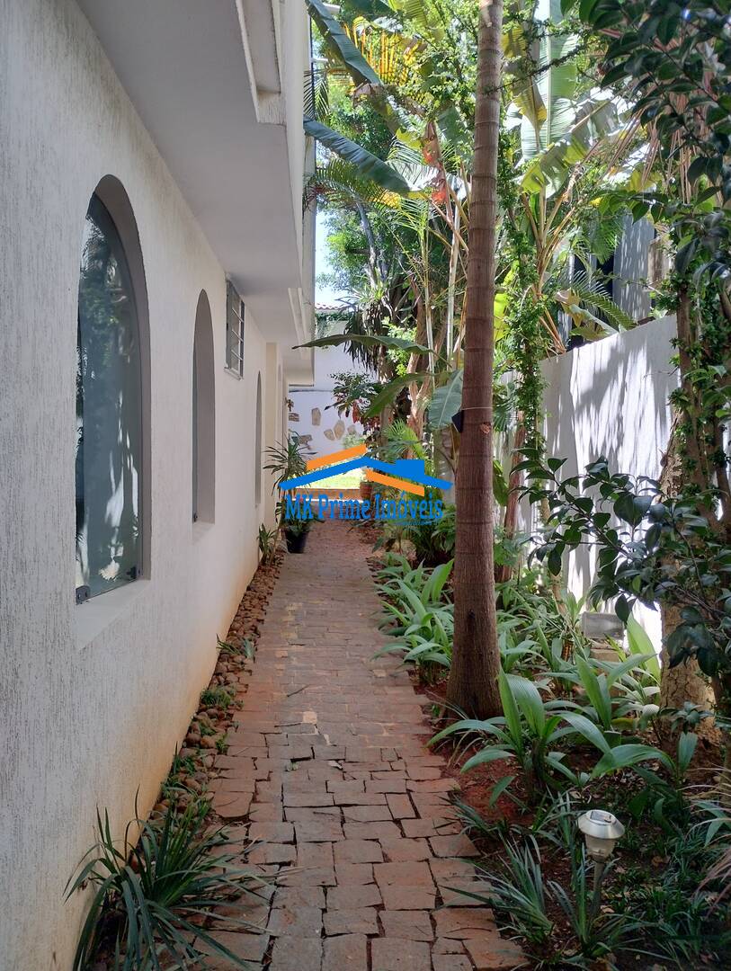 Sobrado à venda com 4 quartos, 299m² - Foto 11