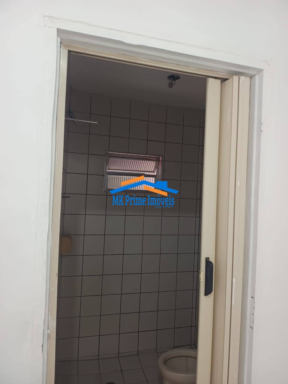 Casa à venda com 3 quartos, 80m² - Foto 11