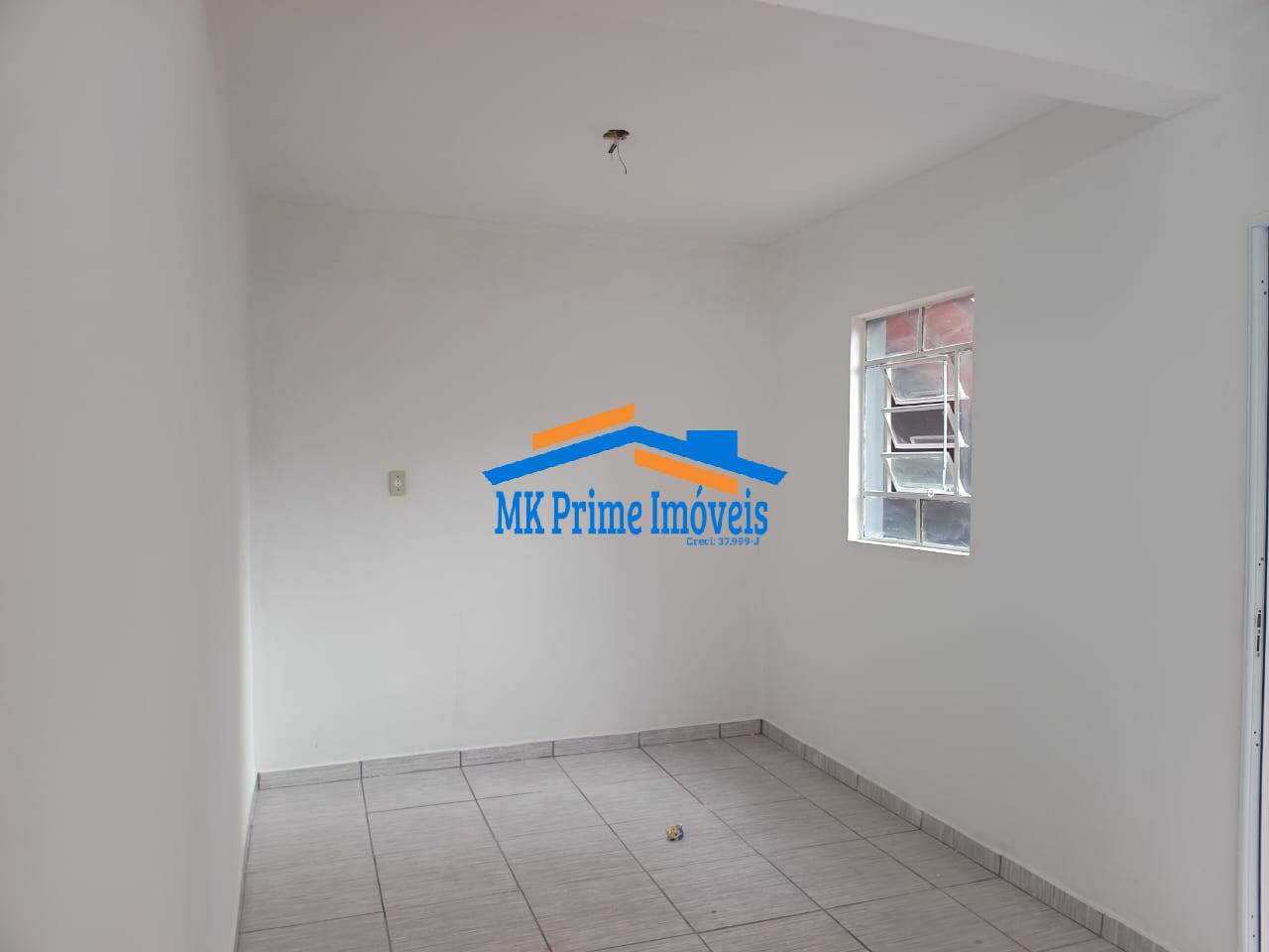 Casa à venda com 3 quartos, 80m² - Foto 5