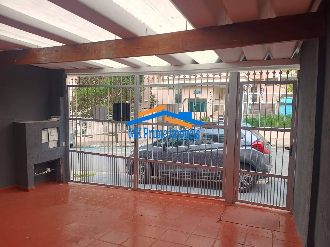 Casa à venda com 3 quartos, 80m² - Foto 2