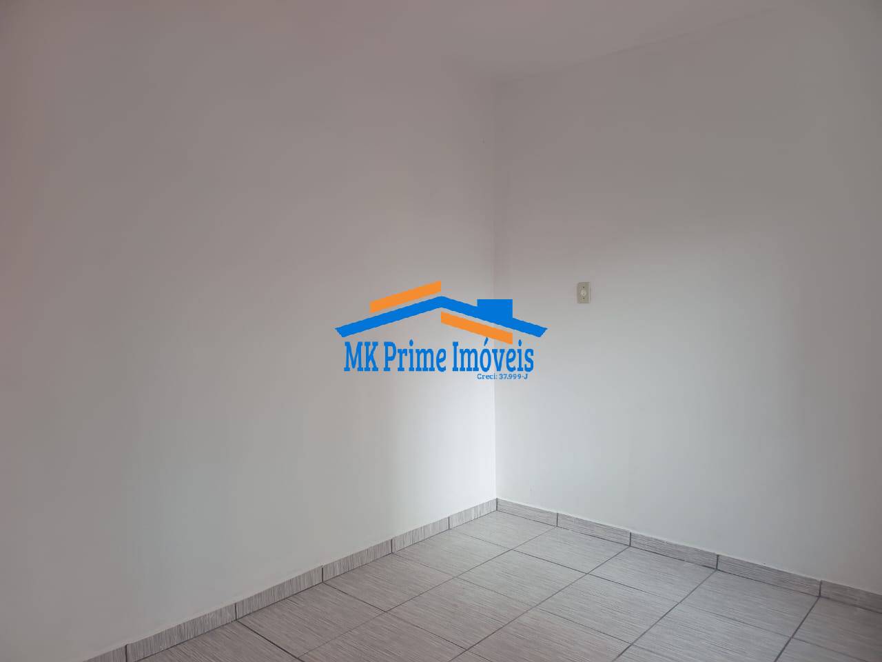 Casa à venda com 3 quartos, 80m² - Foto 7